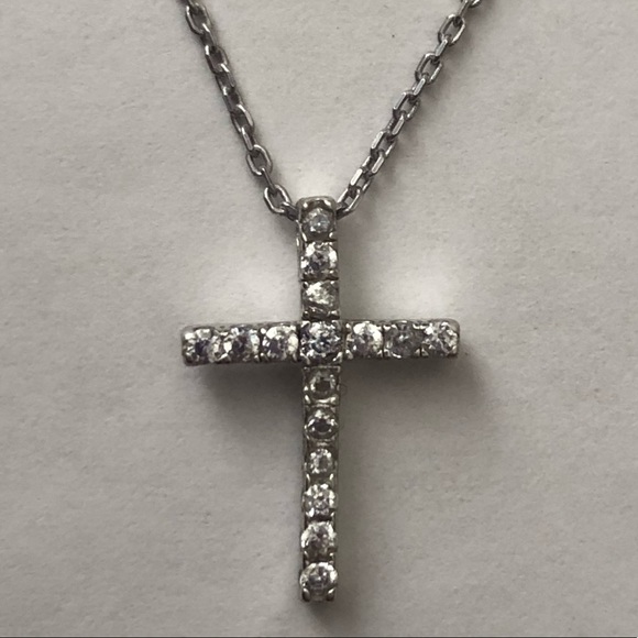 925 Silver cross necklace cz stone - Picture 3 of 4